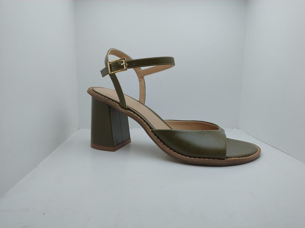 Sandália Salto/Vira - Nina